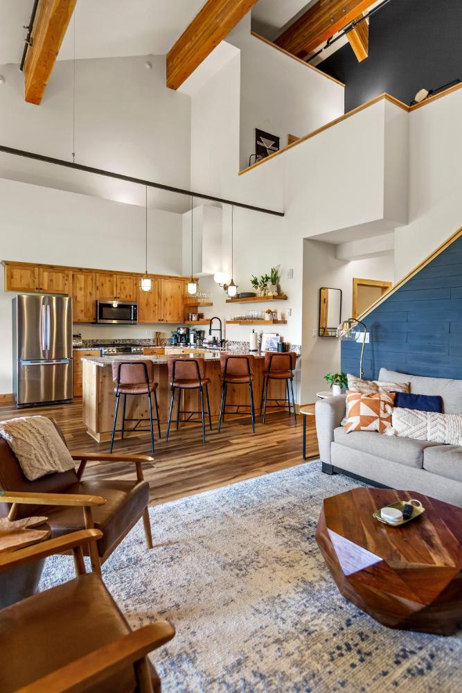 THE CLYDE - Your Cozy & Luxurious Mt Hood Retreat